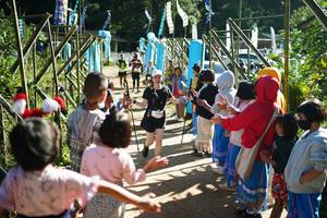 BIB: 
                            <button type="button" onclick="openModal(19072839)" class="btn btn-primary btn-sm float-right btn-popup" data-toggle="modal" data-target=".modal-high-quality">
                        <i class="fas fa-shopping-cart"></i> Add to Cart
                    </button>
                                            <button type="button" onclick="isThisMe(19072839, true)" class="btn btn-success btn-sm float-right btn-popup btn-isme hidden" data-toggle="tooltip" data-placement="bottom" title="นี่คือรูปของคุณใช่ไหม คลิกที่นี่เพื่อเอาเข้าอัลบั้ม">
                        <i class="fas fa-plus"></i> Add to album
                    </button>
                    <button type="button" onclick="isThisMe(19072839, false)" class="btn btn-warning btn-sm float-right btn-popup btn-isnotme hidden">
                        <i class="fas fa-ban"></i> Remove from album
                    </button>